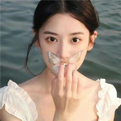 薇若妮卡想不开